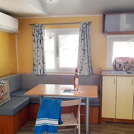 Camping Naturiste Tikayan Petit Arlane Valensole