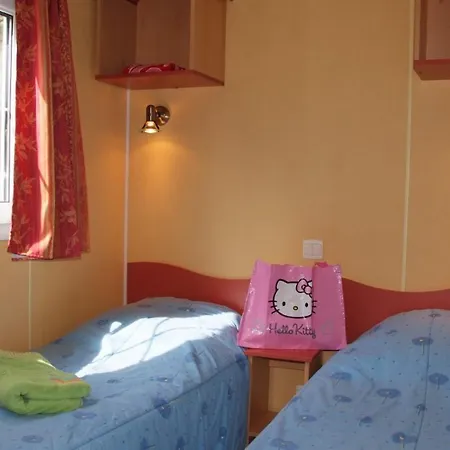 Naturiste Tikayan Petit Arlane 3*