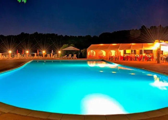 Naturiste Tikayan Petit Arlane Valensole