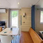 Naturiste Tikayan Petit Arlane 3* Valensole