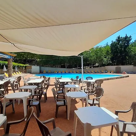 Kemp Naturiste Tikayan Petit Arlane