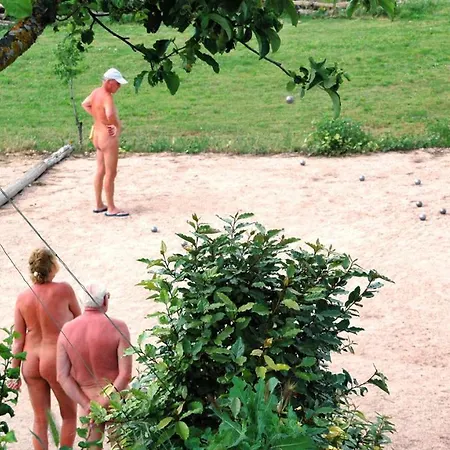 Kemp Naturiste Tikayan Petit Arlane