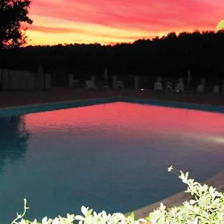 Kemp Naturiste Tikayan Petit Arlane 3*