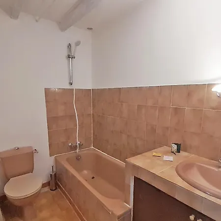 Campsite Naturiste Tikayan Petit Arlane Valensole