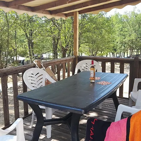 Naturiste Tikayan Petit Arlane 3* Valensole