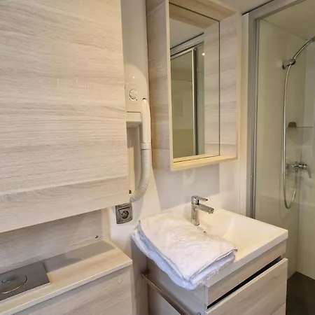 Kemping Naturiste Tikayan Petit Arlane Valensole