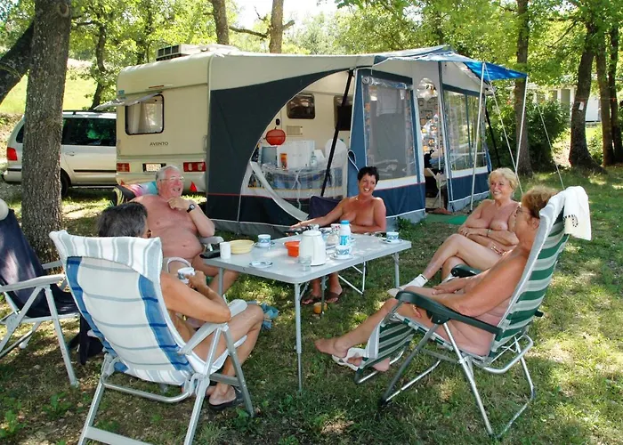 Campsite Naturiste Tikayan Petit Arlane Valensole